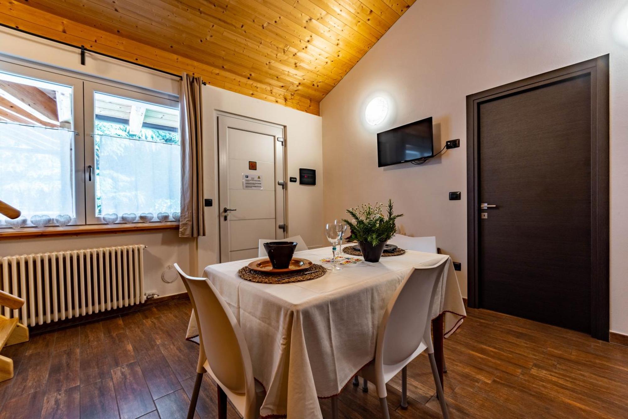 Case Appartamenti Vacanze Da Cien Saint-Christophe Exterior foto