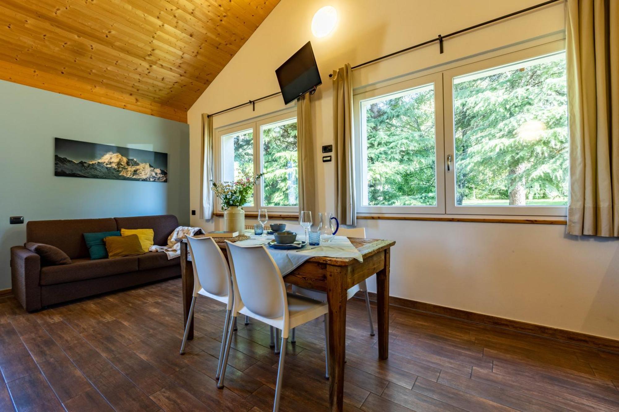 Case Appartamenti Vacanze Da Cien Saint-Christophe Exterior foto